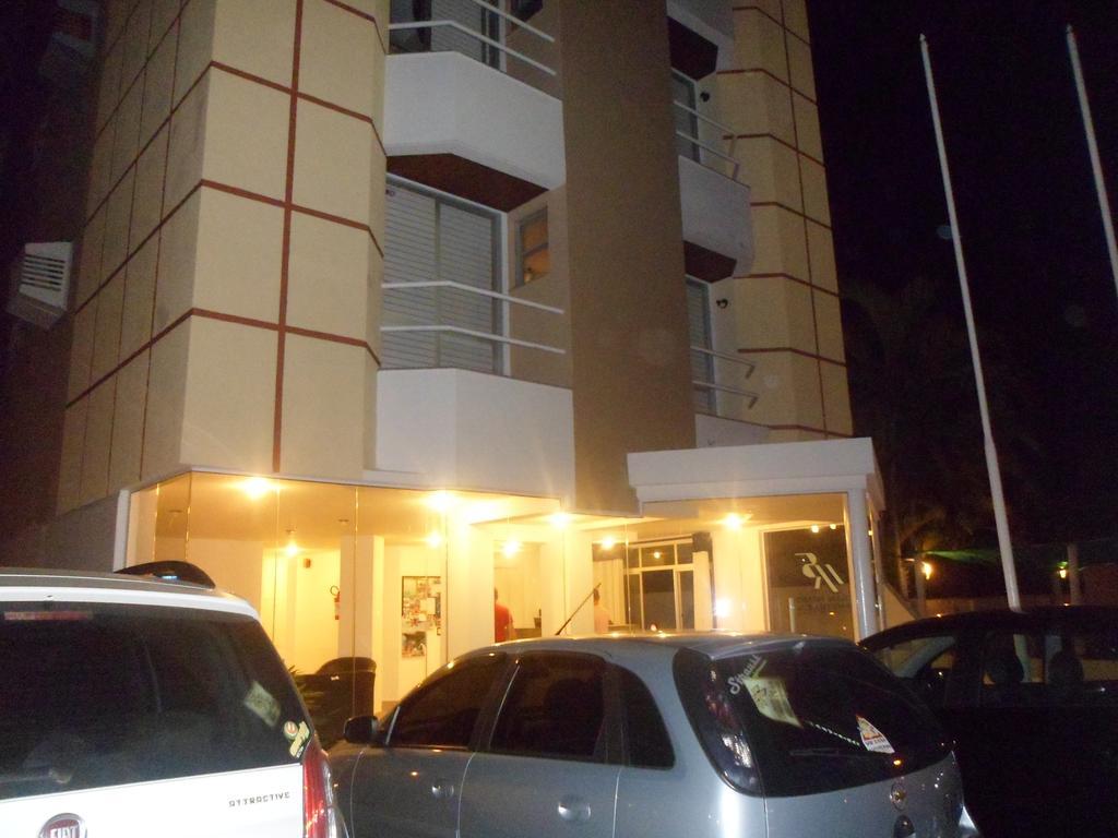 Hotel San Remo Canasvieiras à Governador Celso Ramos Extérieur photo